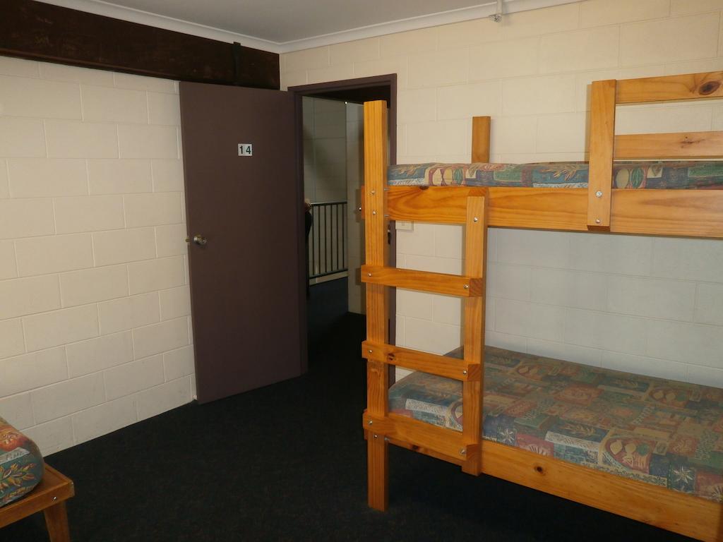 Хостел Launceston Backpackers Номер фото