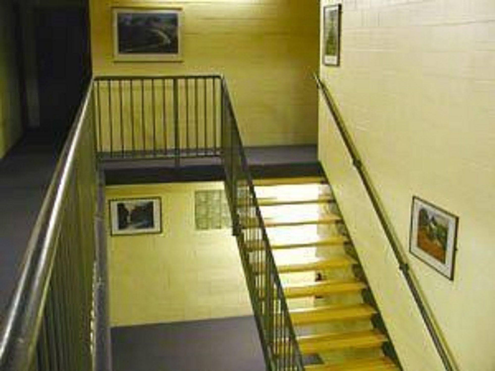 Хостел Launceston Backpackers Екстер'єр фото