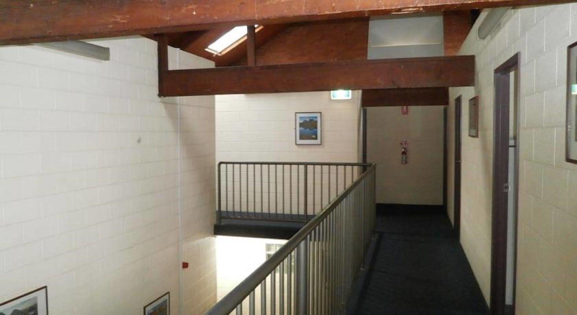 Хостел Launceston Backpackers Екстер'єр фото